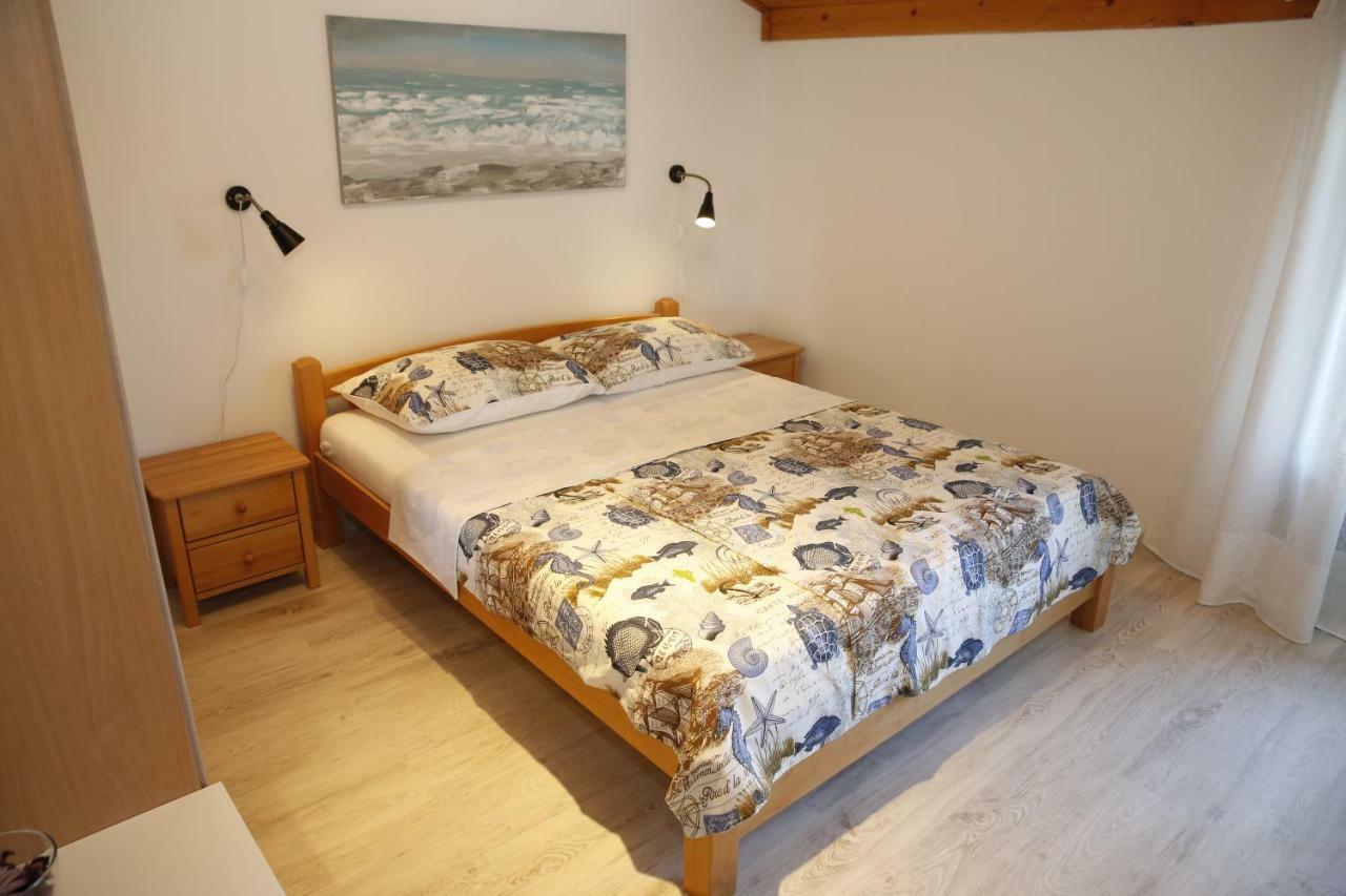 Apartmani Taradzic Vodice Exterior foto