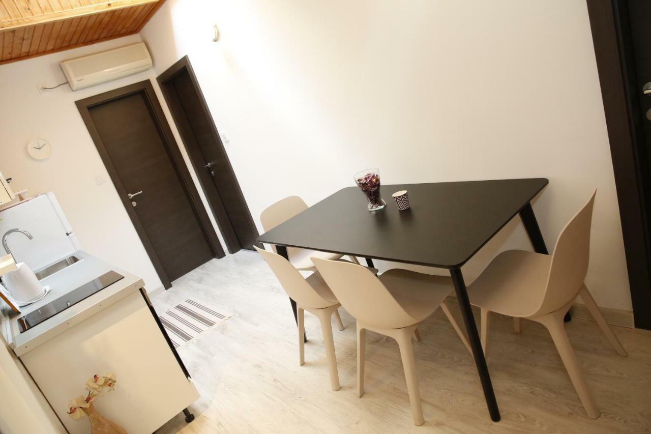 Apartmani Taradzic Vodice Exterior foto