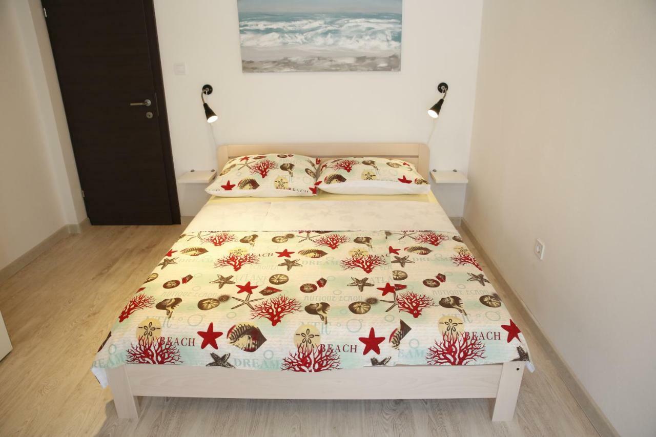 Apartmani Taradzic Vodice Exterior foto
