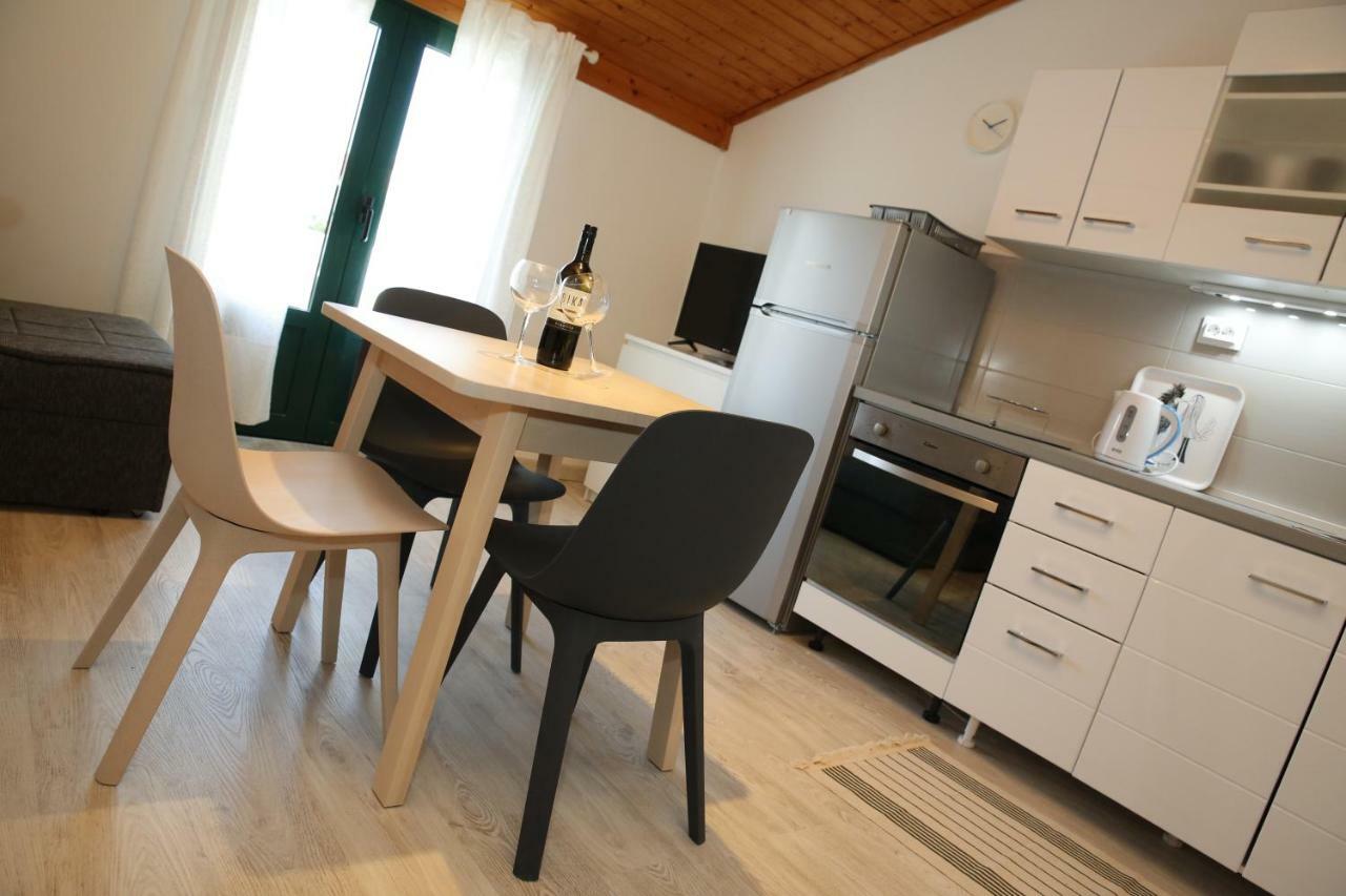 Apartmani Taradzic Vodice Exterior foto